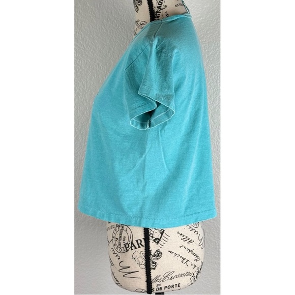 Vintage Womens Anvil Y2K Tag Capitola California Cropped Tee, size Medium - Picture 2 of 9